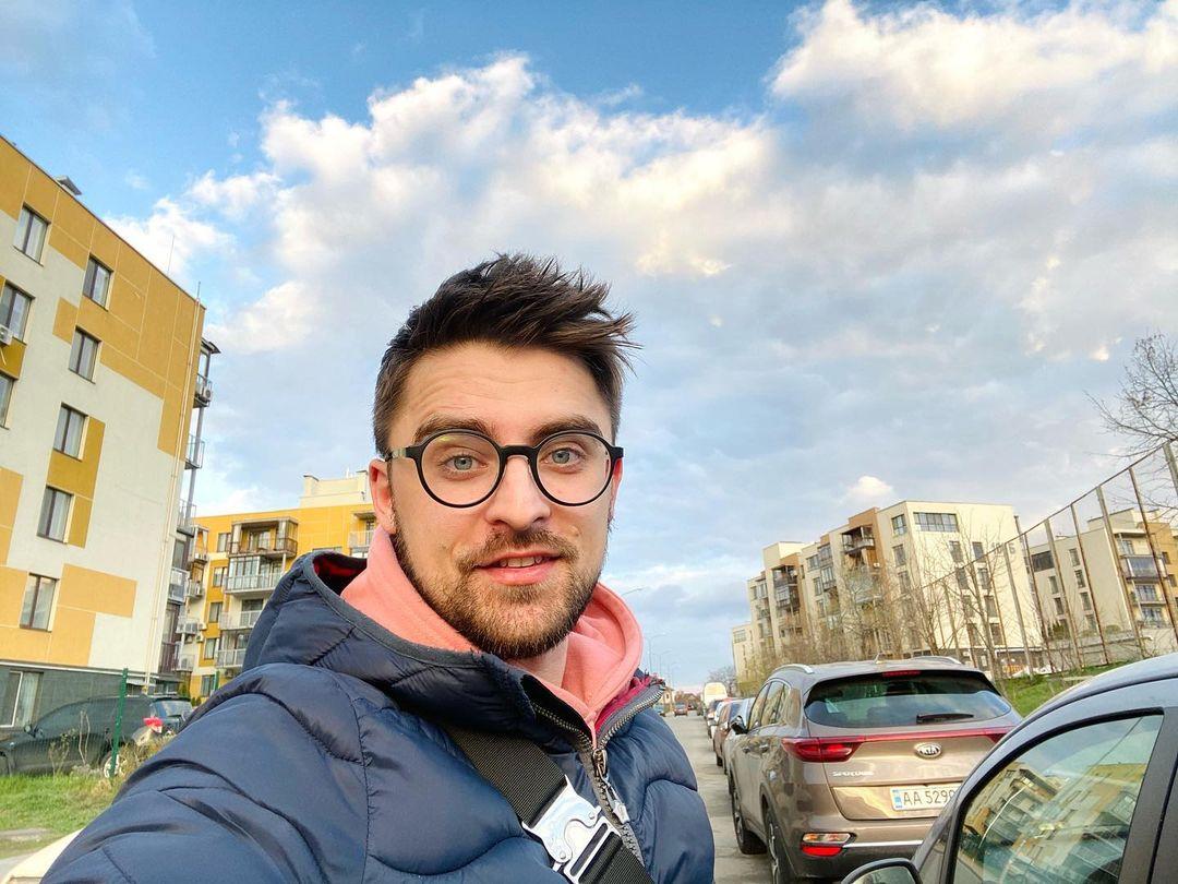 Юлик пишет музыку для звезд / instagram.com/julikofficial Юлик пишет музыку для звезд / instagram.com/julikofficial