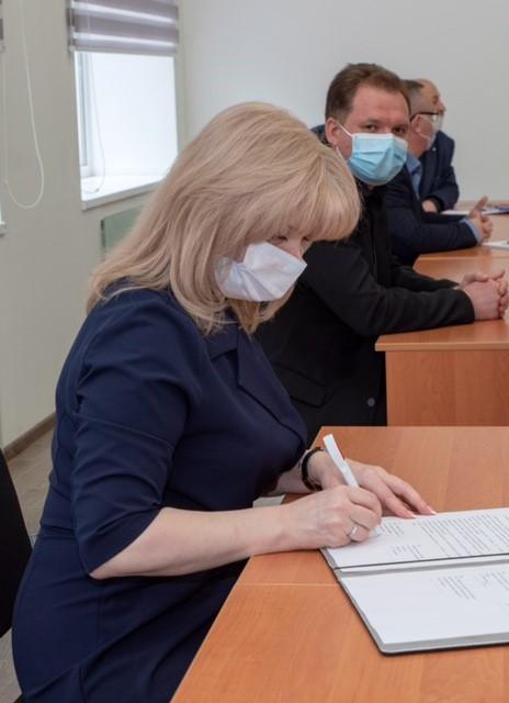 'Метінвест' виплачуватиме стипендії студентам технічних спеціальностей в училищах і коледжах Маріуполя 'Метінвест' виплачуватиме стипендії студентам технічних спеціальностей в училищах і коледжах Маріуполя