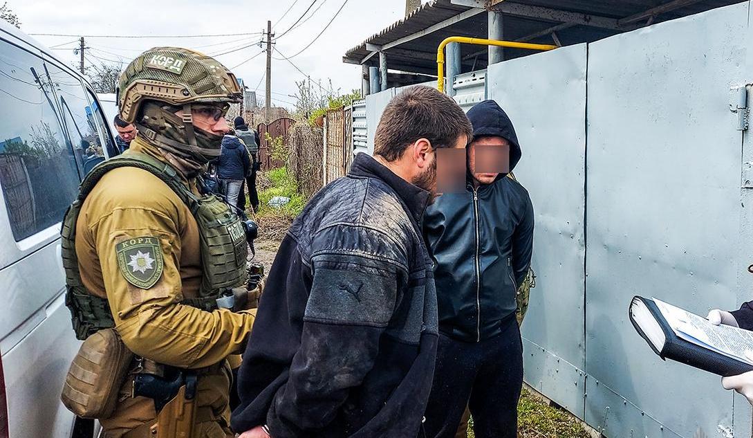 У Миколаєві затримали підозрюваного у вбивстві / фото mk.npu.gov.ua У Миколаєві затримали підозрюваного у вбивстві / фото mk.npu.gov.ua