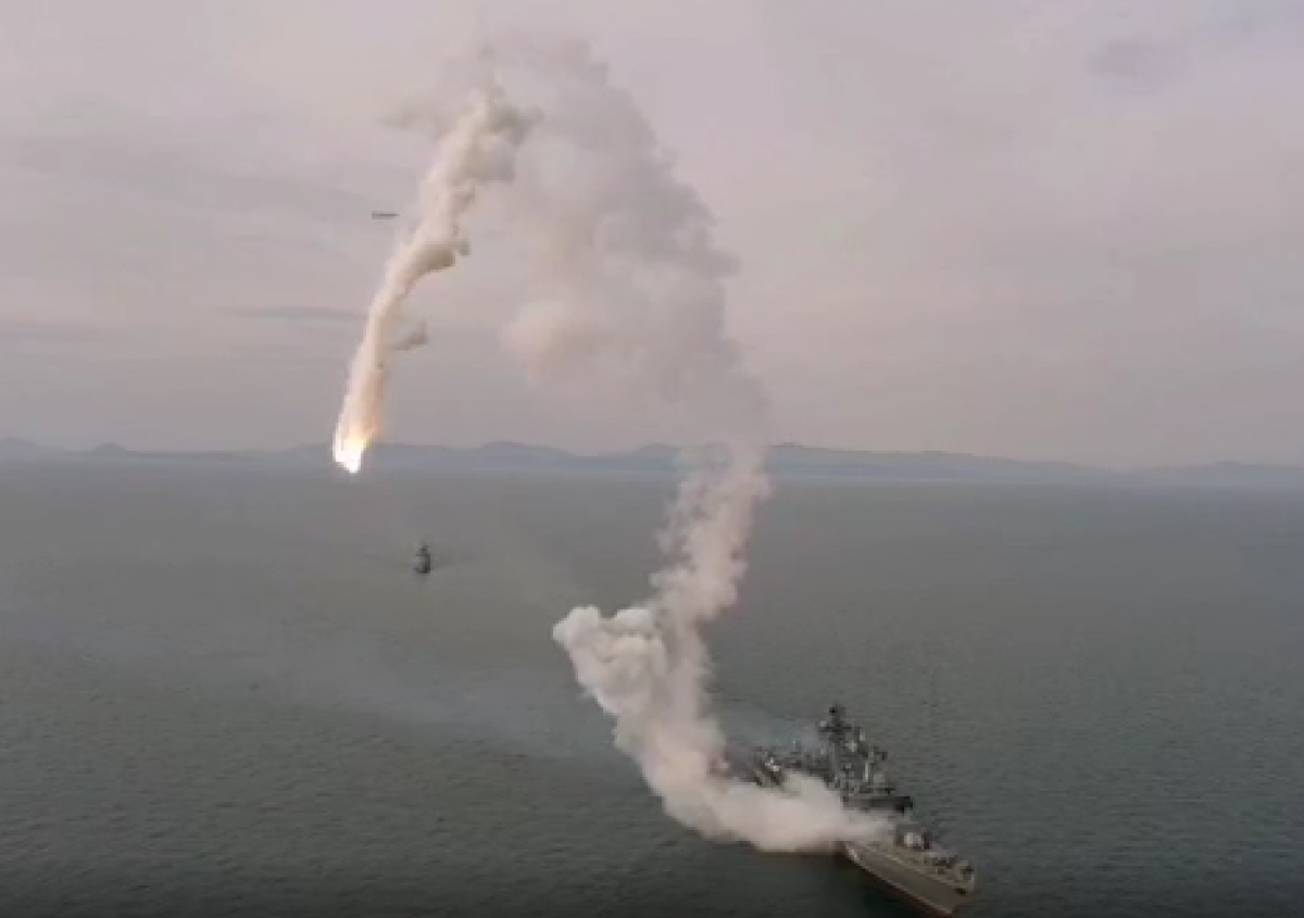 Российская ракета "Калибр-НК" не взлетела на стрельбах/ скриншот с видео