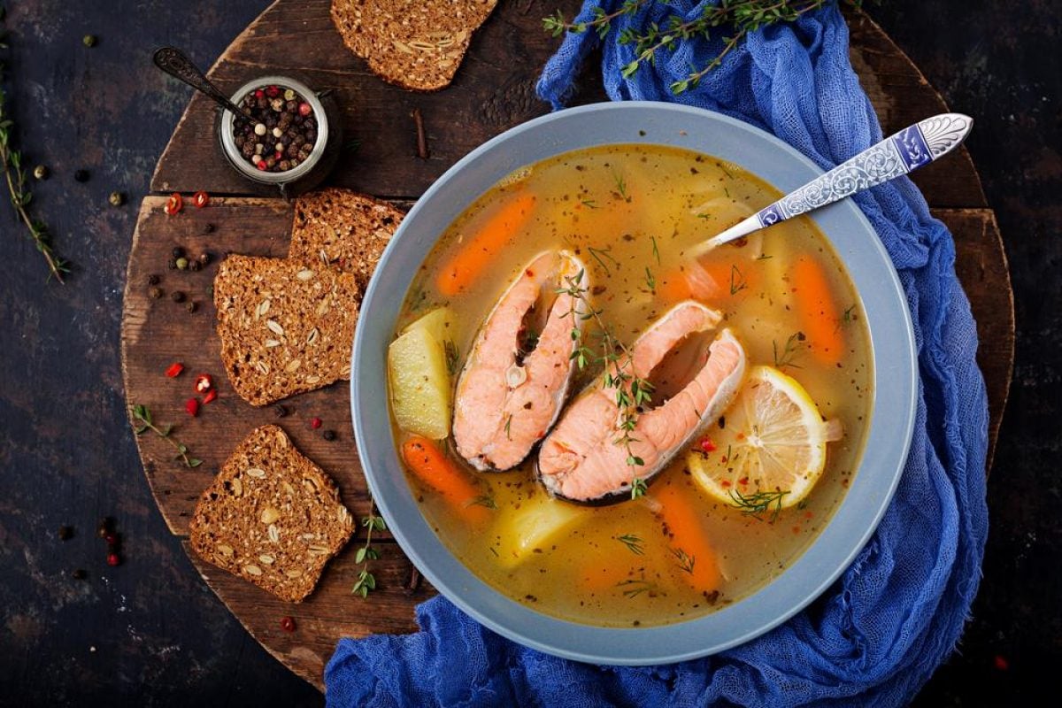 Рыбный суп из свежей горбуши с рисом — рецепт с фото пошагово