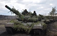 Украинские танкисты тренировались атаковать врага в районе ООС (фоторепортаж)