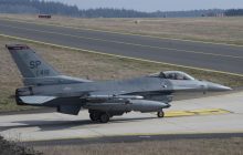 Украина получит танки стандартов НАТО и боевые самолеты - Резников