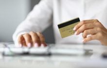День банковского работника 2022: поздравления в стихах и открытках