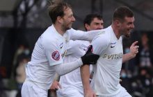 В трусах приставали к девушкам: футболисты клуба УПЛ устроили пьяный дебош в поезде