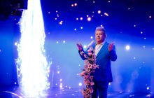 Михаил Поплавский обнажил свои чувства в новом клипе