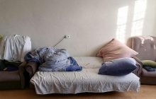 В Ривненской области мать вонзила нож в грудь сыну, пока он спал (фото)