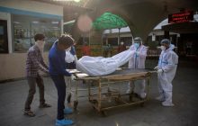 В Индии обновился рекорд по числу умерших от COVID-19 за сутки