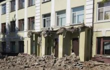 Мэр Каменского Белоусов попал в коррупционный скандал с аварийной школой - СМИ