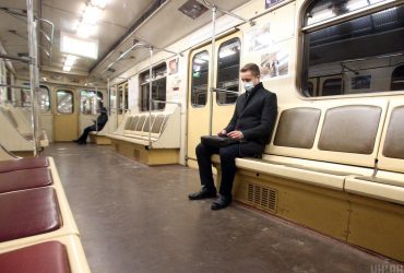 Київ оживає: у столичному метро відновили роботу ще однієї станції