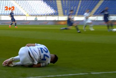 Динамо – Дніпро-1 - 0:0. Чуже отримав першу жовту картку за фол проти Миколенка