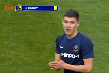 Динамо – Дніпро-1 - 0:0. Когут отримав першу жовту картку за фол проти суперника