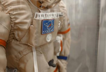 Прощання з російською космічною скрєпою