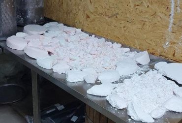В Днепре "накрыли" мощную нарколабораторию с рекордной партией амфетамина