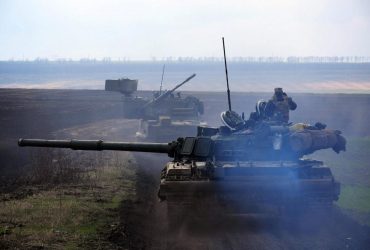 Пекельна доба на фронті: Генштаб розповів, де найбільше атакували окупанти