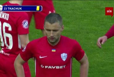 Дніпро-1 - Минай - 1:0. Ткачук отримав першу жовту картку за фол проти суперника