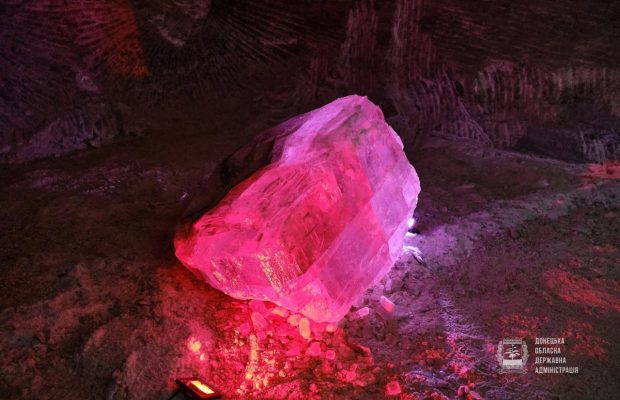 На Донеччині запускають підземний туристичний маршрут у соляній шахті (фото)