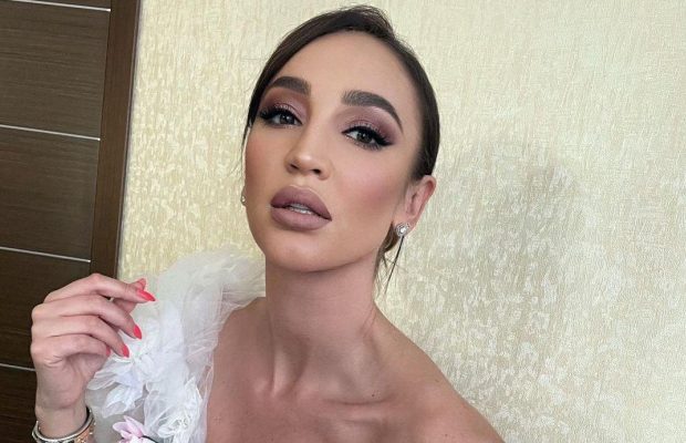 "До сих пор в трусах бегает": скандальную Бузову "разорвали" в сети за голые ягодицы (видео)