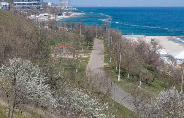 УЗ на травневі свята додала рейси між Харковом та Одесою