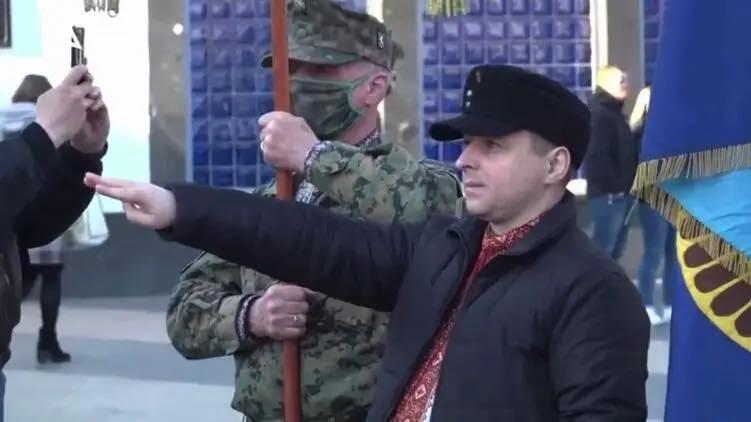 Полицейские установили личность мужчины - это житель Киевской области, 1985 года рождения / фото "Киев оперативний" Полицейские установили личность мужчины - это житель Киевской области, 1985 года рождения / фото "Киев оперативний"