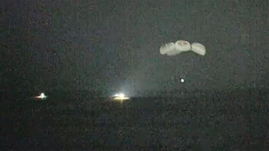 Crew Dragon с астронавтами приводнился в Мексике / фото nasa.gov Crew Dragon с астронавтами приводнился в Мексике / фото nasa.gov