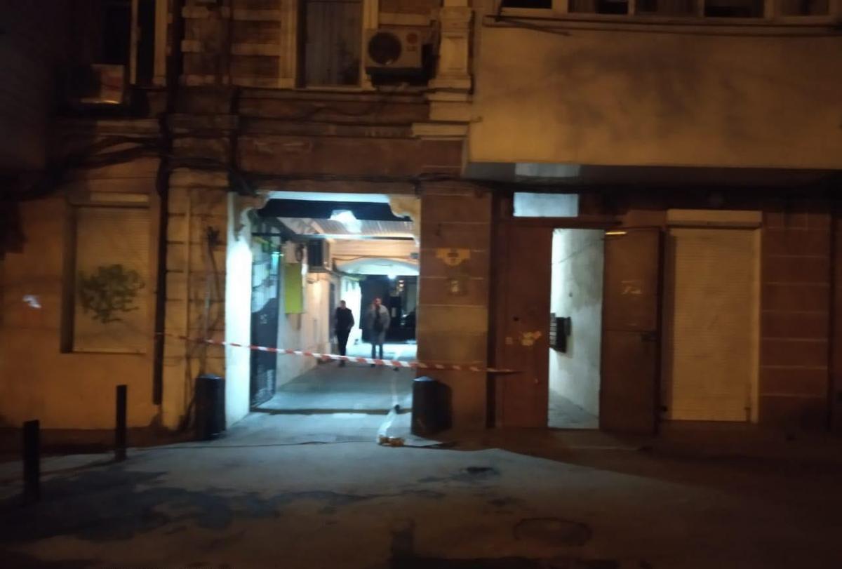 Гранату прикріпили до газової труби житлового будинку / фото odessa.online Гранату прикріпили до газової труби житлового будинку / фото odessa.online