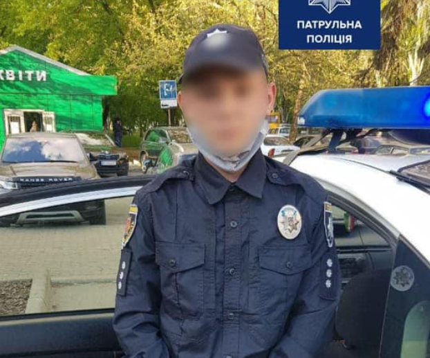 Хлопцю 17 років / фото Патрульна поліція Хлопцю 17 років / фото Патрульна поліція