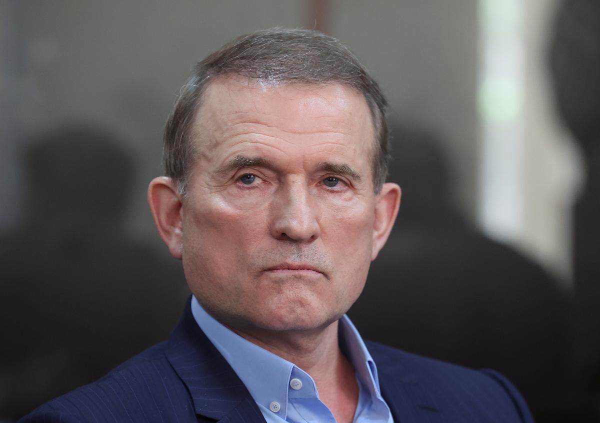 Медведчук заявил, что "вынужденно" живет в Москве / REUTERS Медведчук заявил, что "вынужденно" живет в Москве / REUTERS