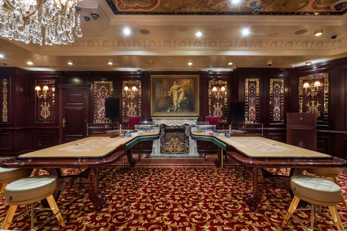 Перше легальне казино в Києві відкрилося в готелі 'InterContinental Kyiv' Перше легальне казино в Києві відкрилося в готелі 'InterContinental Kyiv'