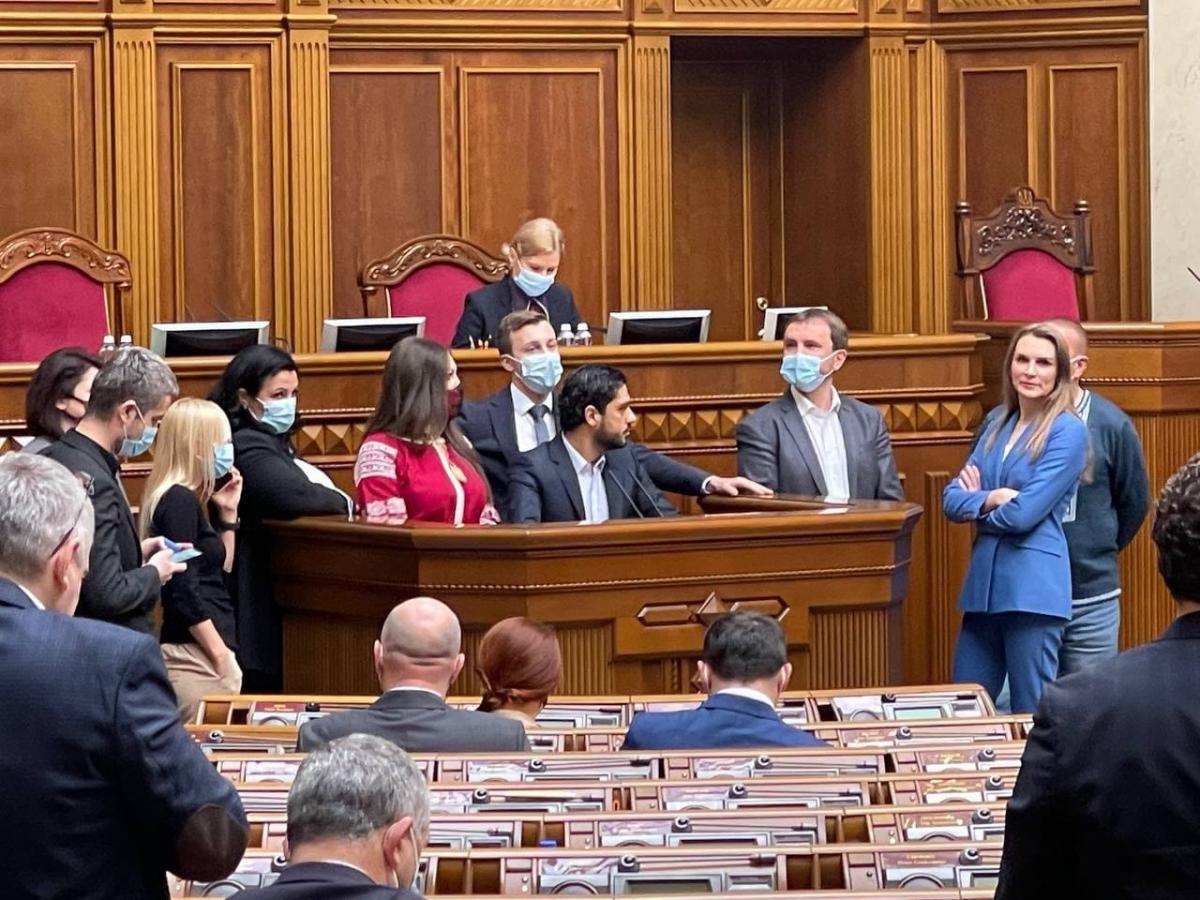 Аксьонова громадськість звинувачує у сепаратизмі / facebook.com/lozynskyi.roman Аксьонова громадськість звинувачує у сепаратизмі / facebook.com/lozynskyi.roman