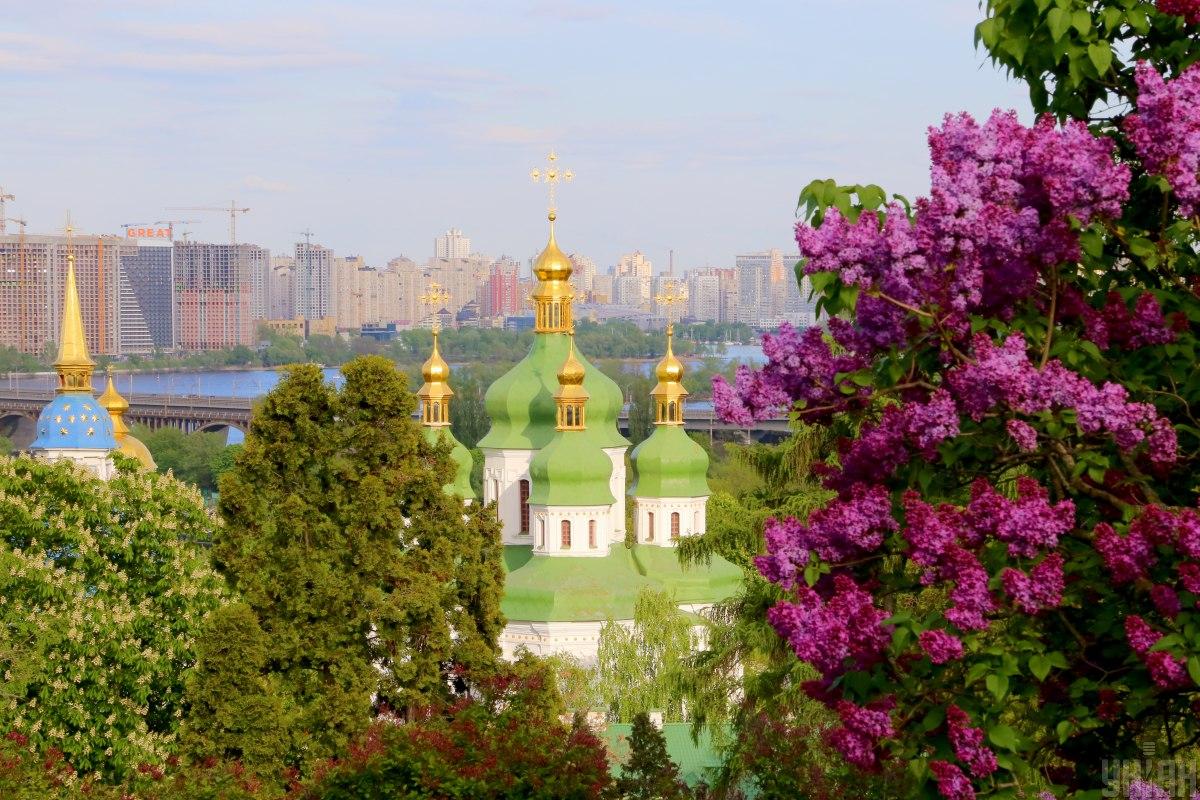 Kyiv's Hryshko National Botanical Garden / Photo from UNIAN, by Denys Priadko