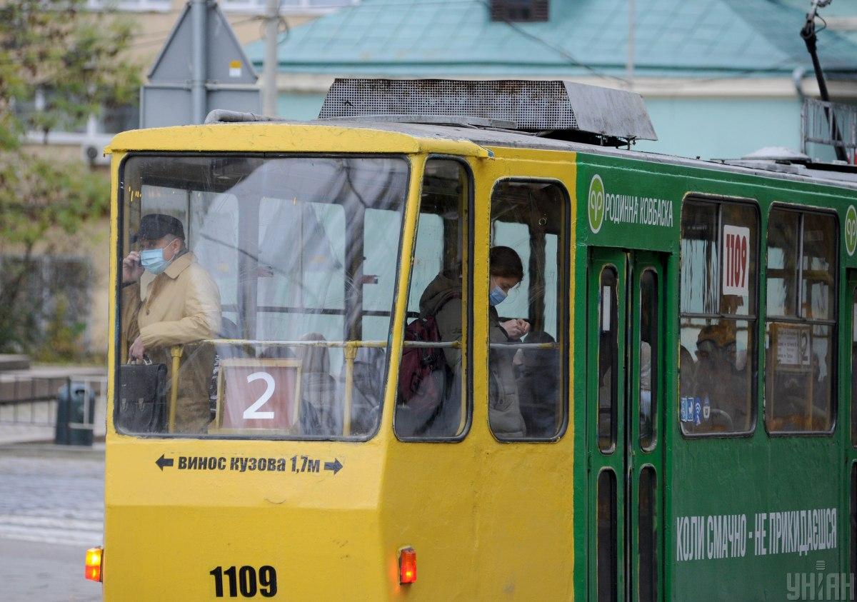 В Николаеве водителям общественного транспорта выдали бронежилеты / фото УНИАН