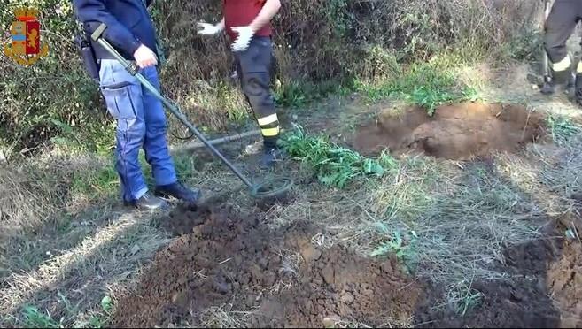 Дівчина нібито загинула в результаті вогнепального поранення / фото ilmessaggero.it Дівчина нібито загинула в результаті вогнепального поранення / фото ilmessaggero.it