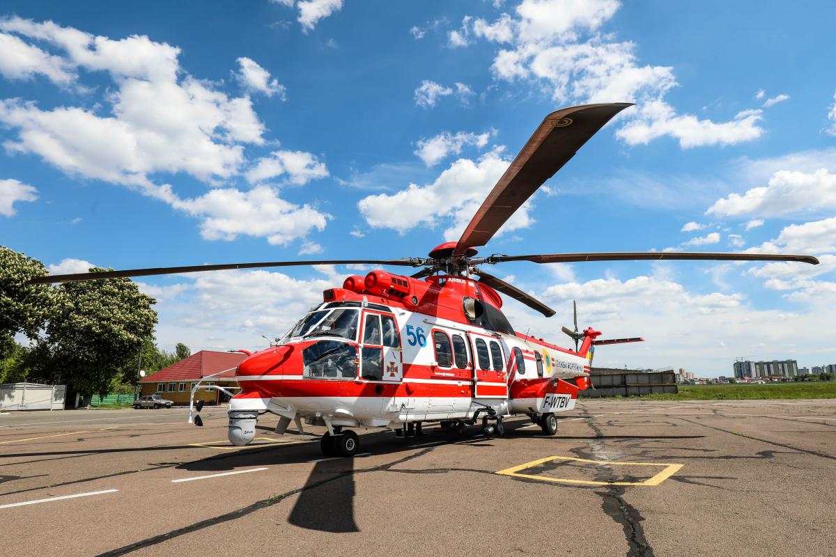 Рятувальники отримали шостий гелікоптер H225 Super Puma \ фото dsns.gov.ua Рятувальники отримали шостий гелікоптер H225 Super Puma \ фото dsns.gov.ua