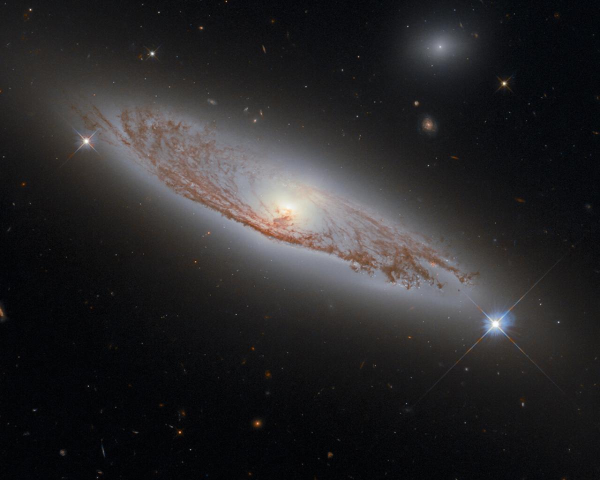 Какой сегодня день / фото ESA/Hubble & NASA, D. Rosario