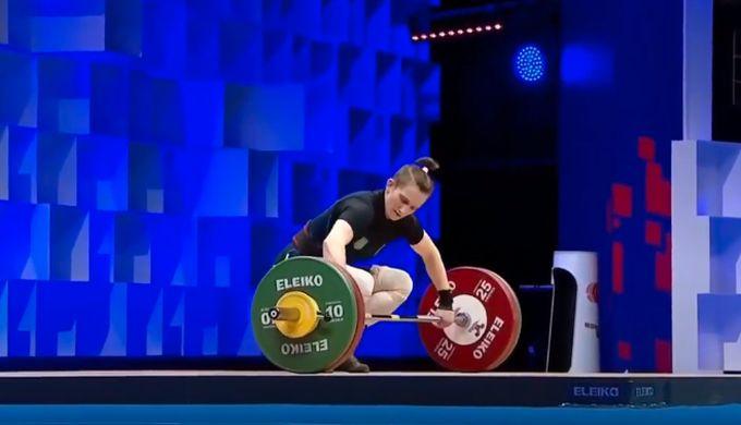Каміла Конотоп - чемпіонка світу серед юніорок / скріншот Каміла Конотоп - чемпіонка світу серед юніорок / скріншот