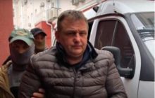 Дружина незаконно заарештованого в окупованому Криму журналіста Єсипенка заявила, що її чоловік дав свідчення під тортурами