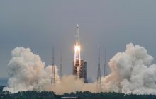 США не мають наміру збивати неконтрольовану ракету, яка незабаром впаде на Землю