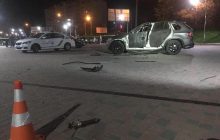 В центре Ивано-Франковска из гранатомета обстреляли BMW X5 (фото)