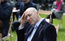 Порошенко подает в суд против Гордона