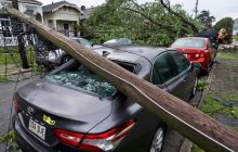 Руйнівний торнадо у США: тисячі американців залишилися без світла (фото, відео)