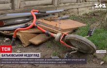 На Буковине 4-летний мальчик выпал из окна недостроя, его мать в это время выпивала (видео)