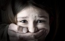 Российского участкового подозревают в изнасиловании 12-летней девочки