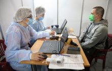 У МОЗ розказали, як вакцинуватись, якщо купили підробний COVID-сертифікат