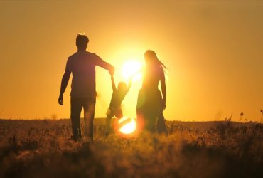 Как воспитать успешного ребенка: лайф-коуч назвал 6 главных правил