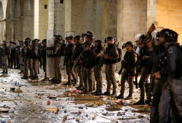 Clashes outside Old City of Jerusalem