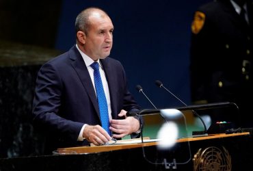 Президент Болгарії звинуватив Україну в затягуванні війни: йому відповіли