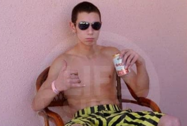 В России депутат с женой устроили оргию со школьницей и сняли все на видео