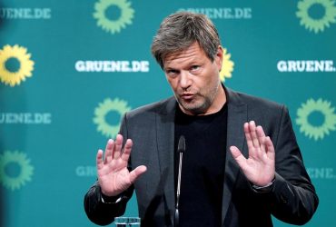 У Німеччині пояснили, чому країну звинувачують у недостатній допомозі Україні