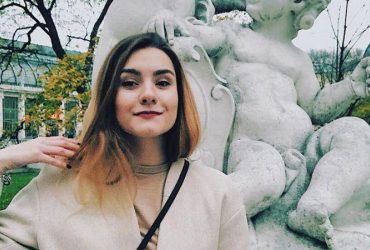 Девушка Протасевича написала семье из СИЗО: не стоит обвинять Рому